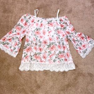 floral hang off shoulder shirt